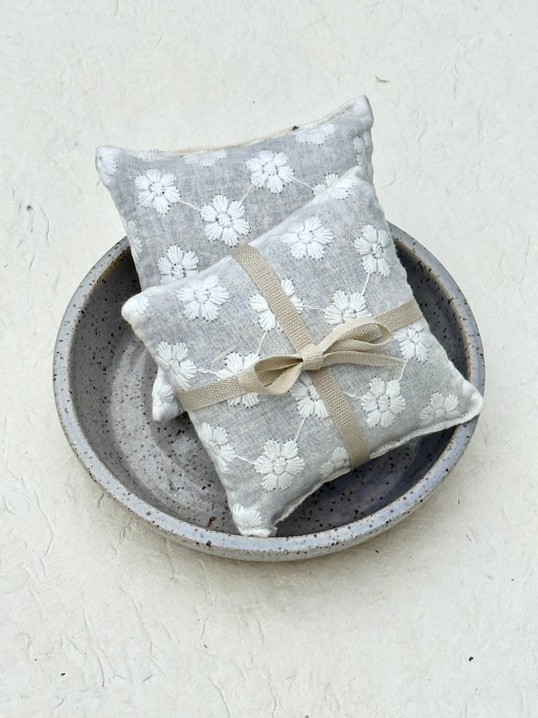 White Flower Lavender Sachet